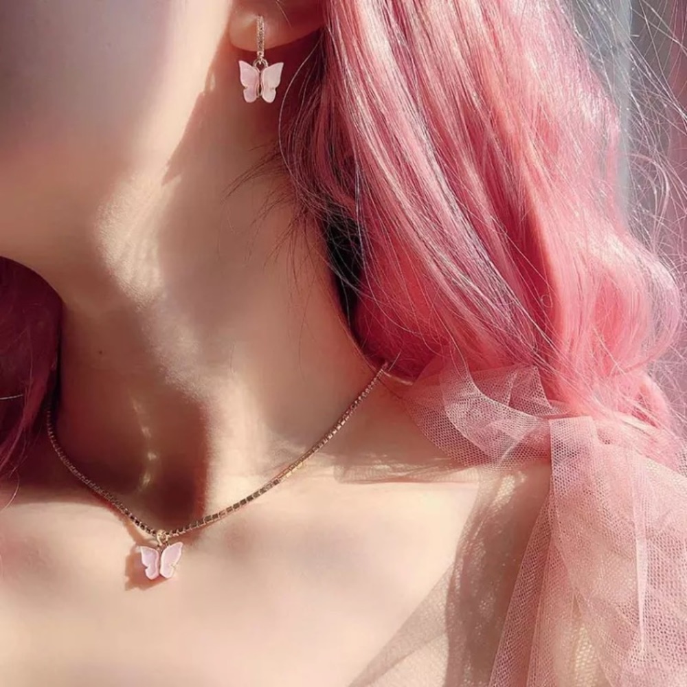 Baby Pink Butterfly Huggies